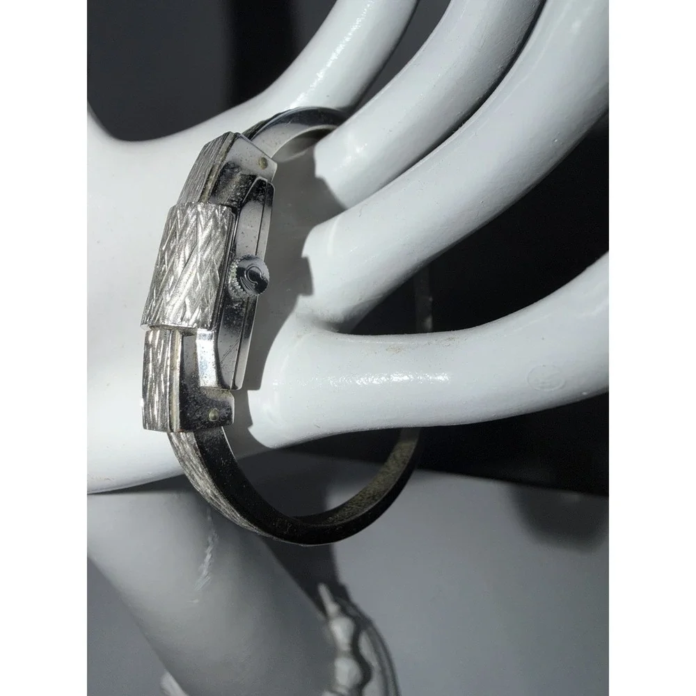 Vintage Swiss Consul Windup Watch Silver Peek A‎ Boo Cuff Needs Batteries